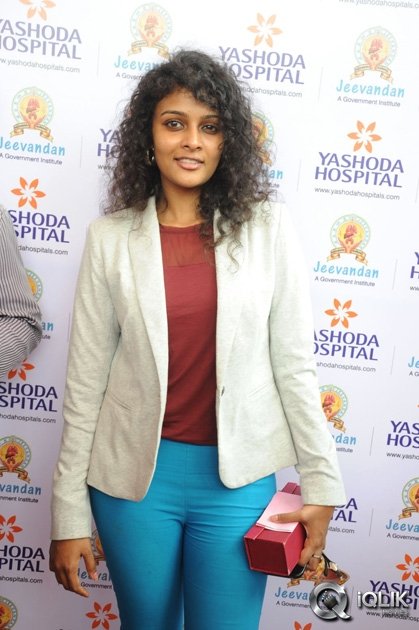 Sonia-Deepti-at-Be-Someones-Super-Hero-Event